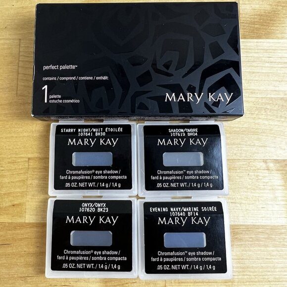 Mary Kay Chromafusion Eye Shadow Lot of 4 Blue Grey ONYX‎ SHADOW NAVY PLUM New - Picture 1 of 2